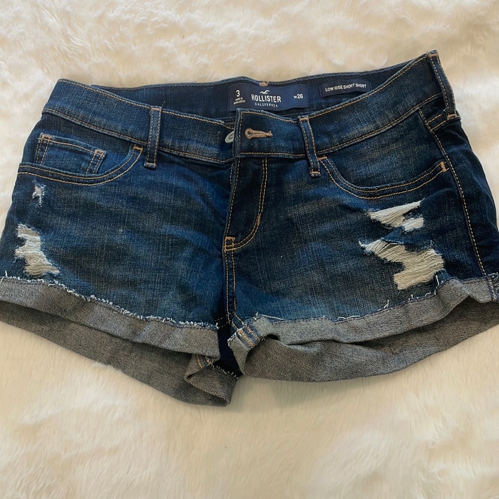 Hollister low rise shorts